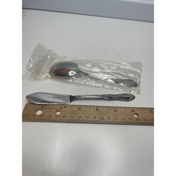 Oneida LTD Wm A. Rogers FENWAY DAYDREAM Stainless Butter Knife & Sugar Spoon - Picture 4 of 5